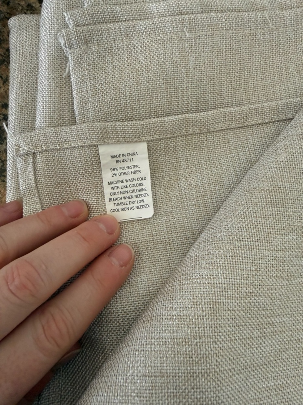 Tablecloth - Picture 5 of 5
